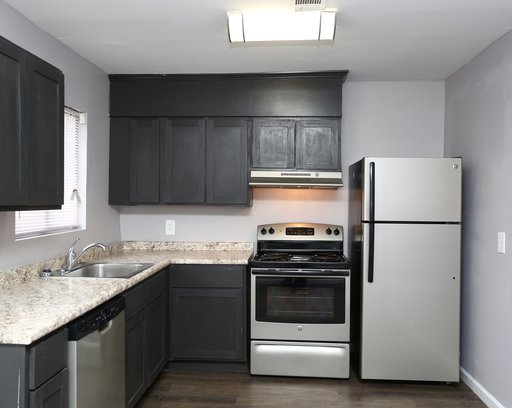 kitchen at Ingleside Terrace located in Macon, GA